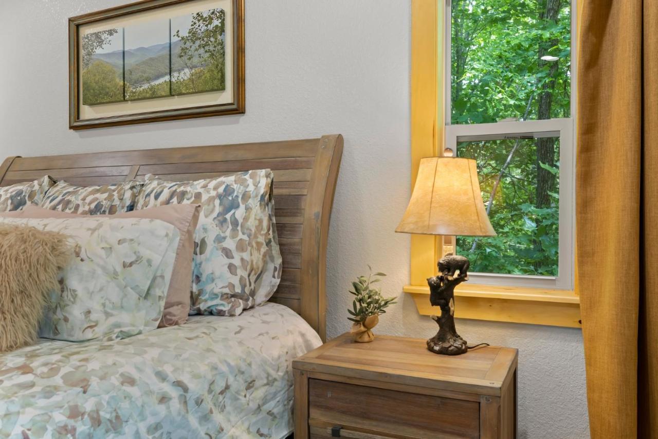 Stunning Views, Superb Atmosphere, Modern Amenities, In The Middle Of Nature Bryson City Esterno foto