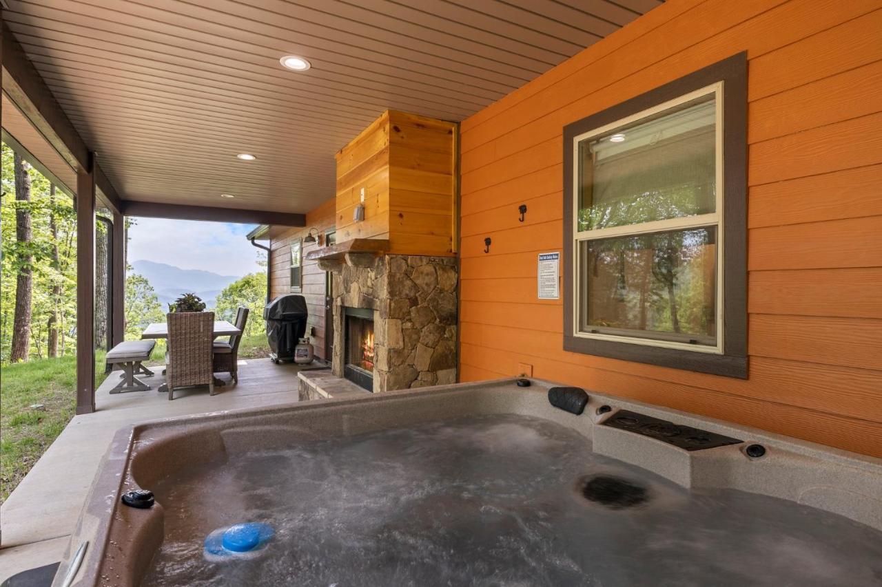 Stunning Views, Superb Atmosphere, Modern Amenities, In The Middle Of Nature Bryson City Esterno foto