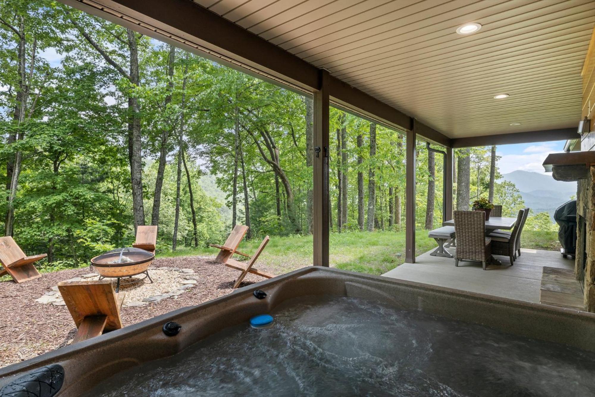 Stunning Views, Superb Atmosphere, Modern Amenities, In The Middle Of Nature Bryson City Esterno foto