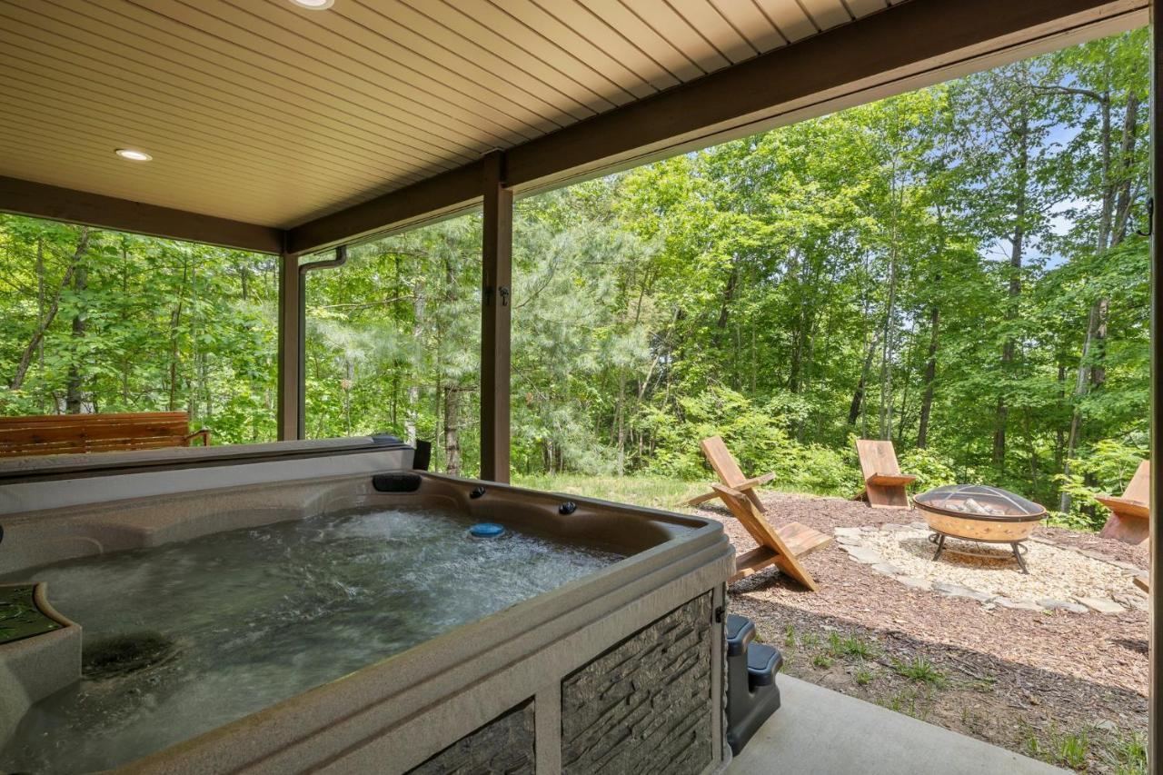 Stunning Views, Superb Atmosphere, Modern Amenities, In The Middle Of Nature Bryson City Esterno foto